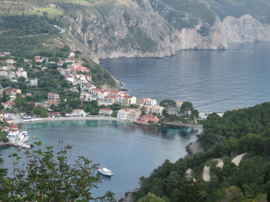 Superb Villa With Private Pool Peaceful Location Sami (Kefalonia) Quarto foto